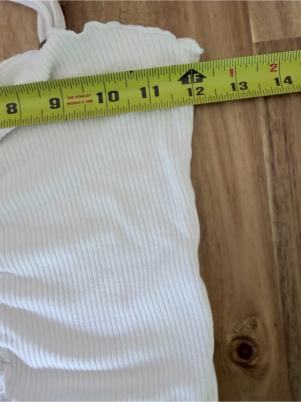 Hollister White Ribbed Ruched Drawstring Cami - Picture 10 of 10